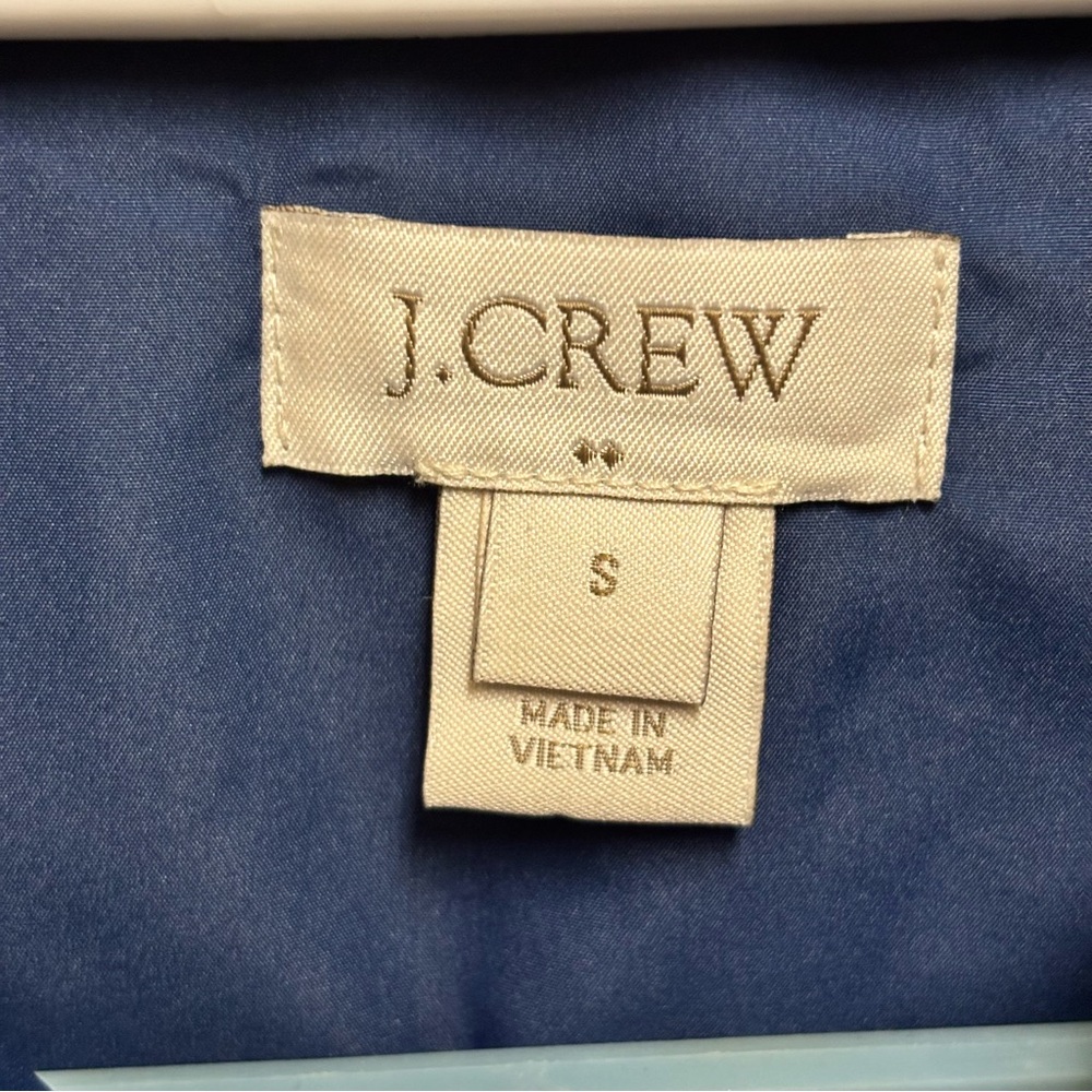EUC J.Crew Blue Puffer Vest Size Small Quiet Luxury Minimalist Gorpcore - Picture 8 of 8